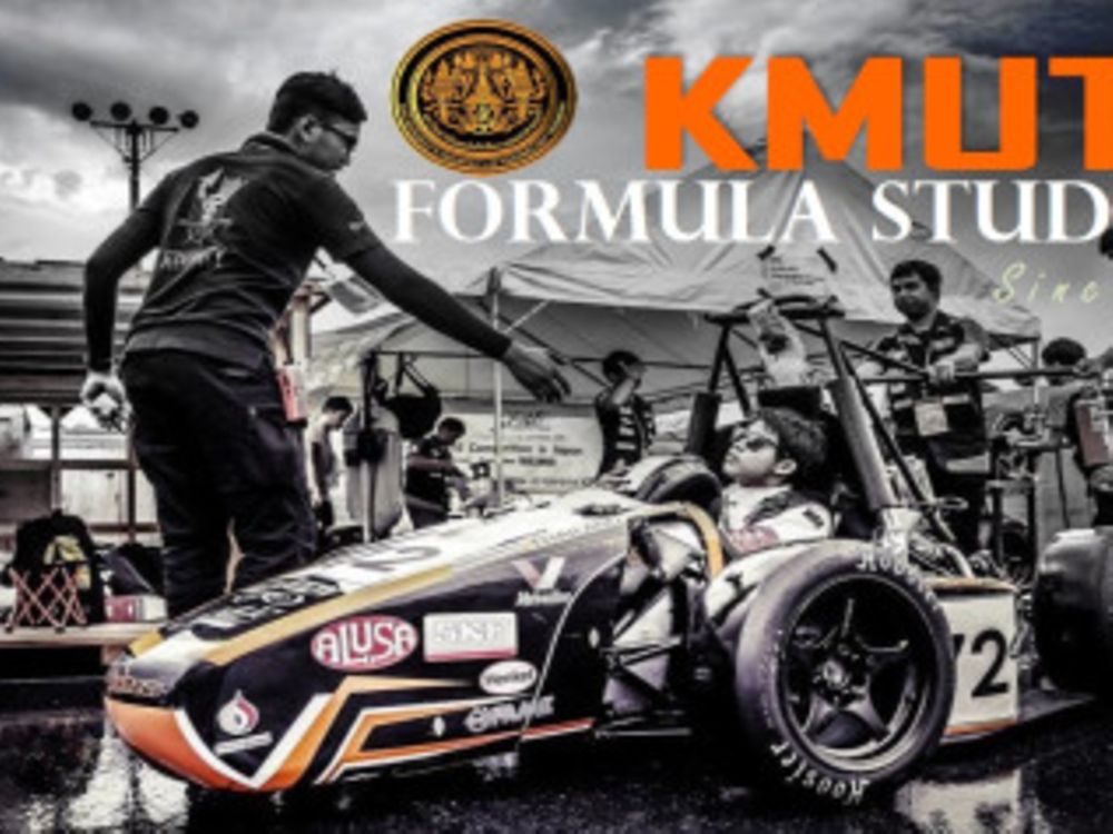 “Black Pearl Racing Team” โดยได้รับการสนับสนุนจากเฮงเค็ลในก